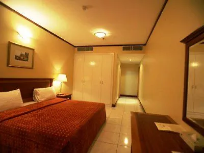Desert Rose Hotel Apartments Dubai 3*,
