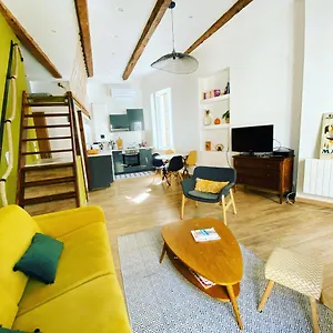 Vaste Et Loft Climatise Au Coeur De Apartment Marseille